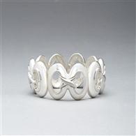 Infinity Stretch Worn Silver Bracelet x0029